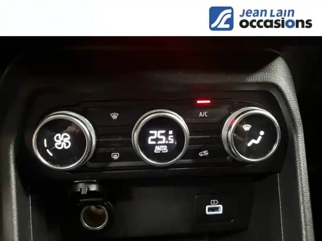 Dacia Sandero eco-g 100 — photo 14