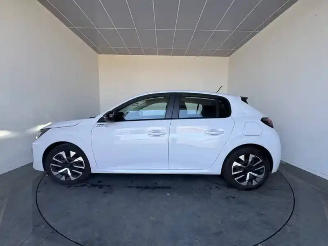 Peugeot 208 100 s&amp;s bvm6 — photo 2