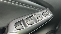 Nissan Juke 1.6 Hybrid 143ch Tekna 2022.5 — photo 19