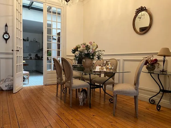 Appartement 5 pièces 141 m²