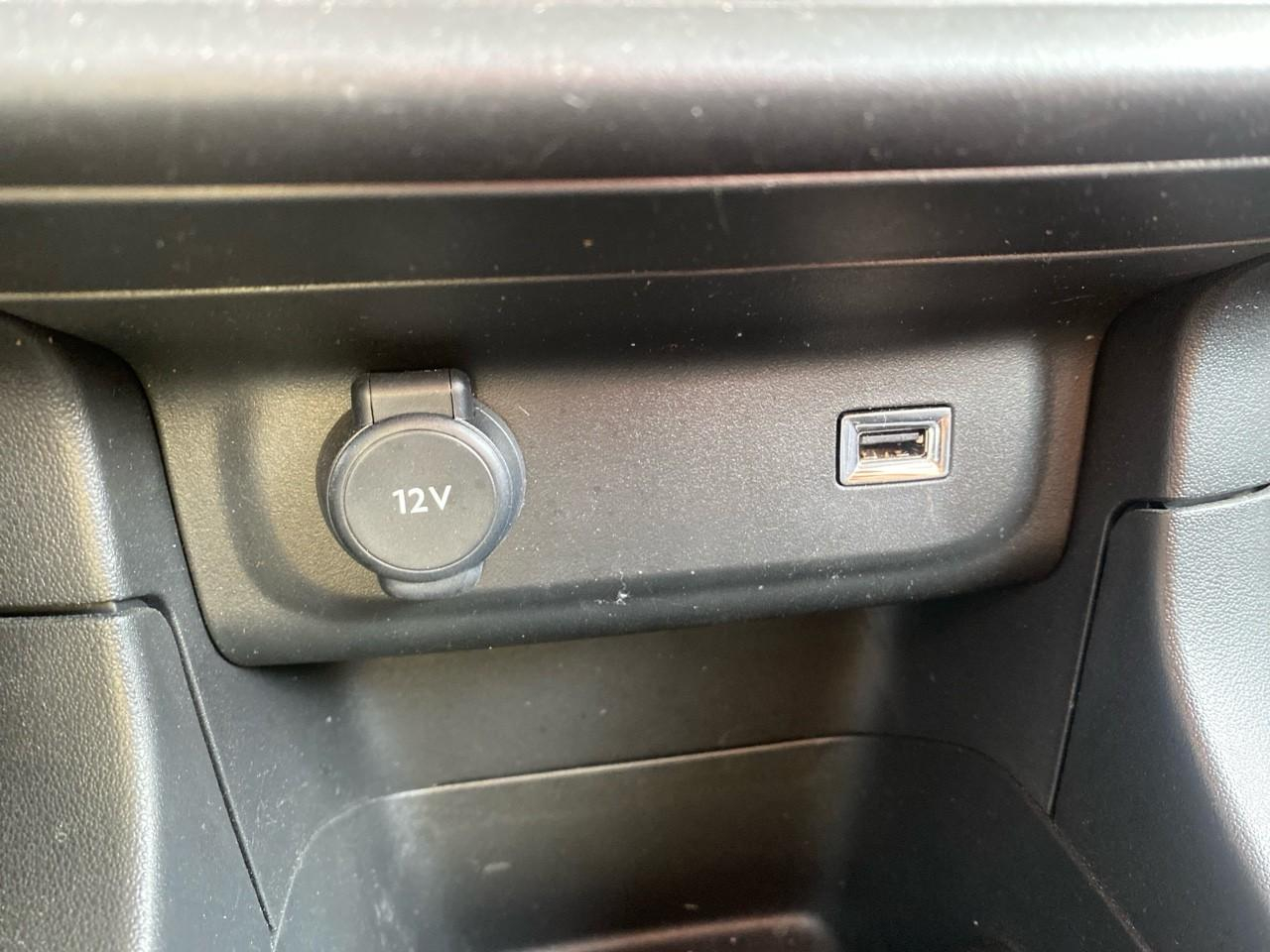 Citroën C3 1.2 puretech 83ch s&s plus — photo 25