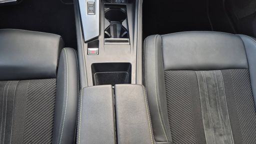Peugeot 408 1.6 THP 225 Hybrid e-EAT8 - GT – 2022 – 58085 km – Hybride rechargeable – Boîte Automatique — photo 29