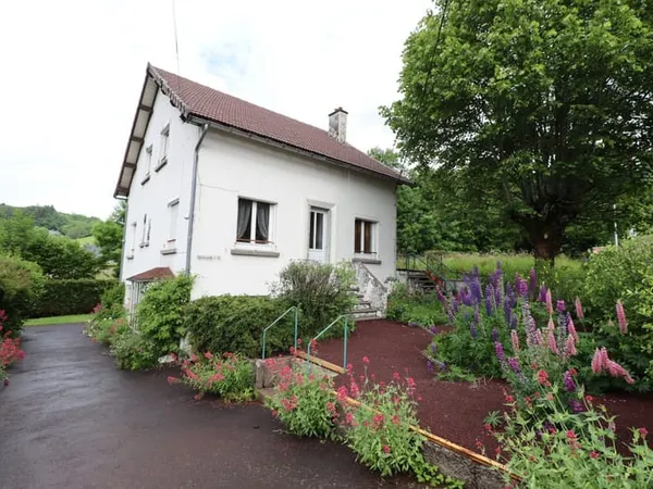 Maison 158 m2 avec Jardin, Terrasses, Garages et Atelier