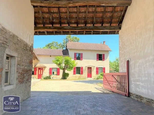 Maison 7 pièces 228 m²