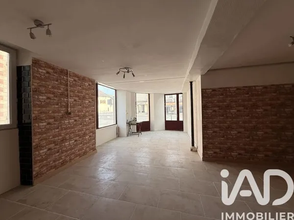 Local commercial 85 m²