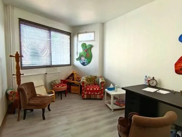 Bureau 17 m²