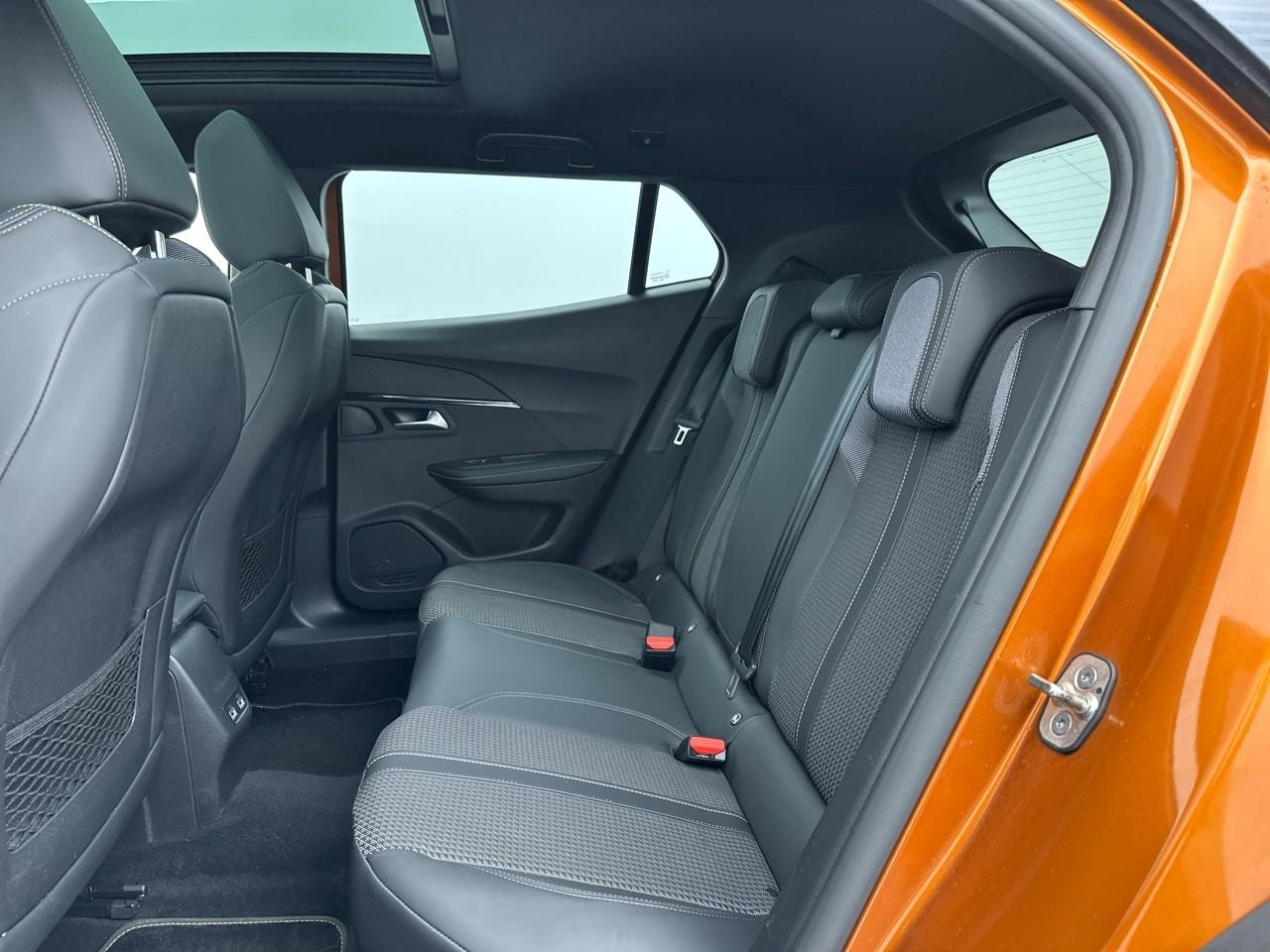 Peugeot 2008 puretech 130 s&s bvm6 gt — photo 12