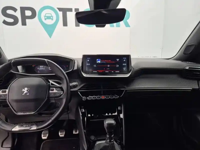 Peugeot 2008 puretech 130 s&amp;s bvm6 — photo 8
