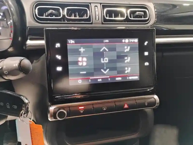 Citroën C3 puretech 83 s&amp;s bvm5 shine — photo 11