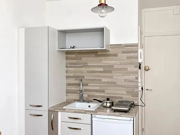 Appartement 1 pièce 13 m²