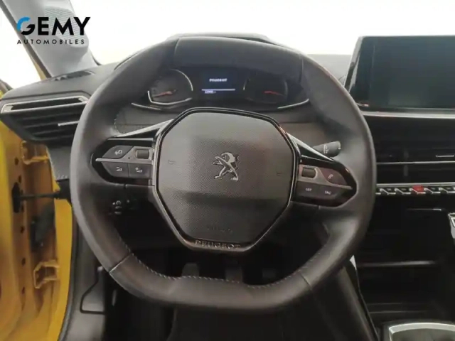 Peugeot 208 puretech 75 s&amp;s bvm5 — photo 13