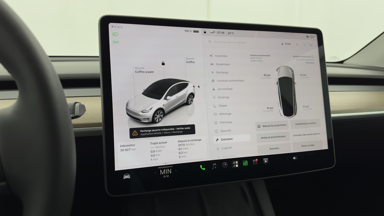 Tesla MODEL Y Standard RWD — photo 19