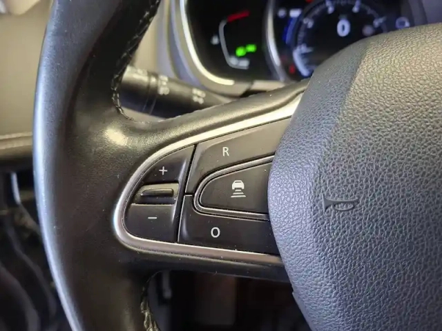 Renault Scenic grand  tce 160 energy edc — photo 30