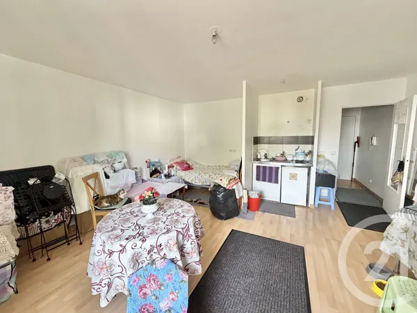 Studio 1 pièce 35 m²