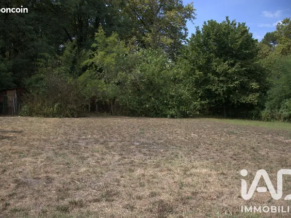 Terrain 654 m² Tosse