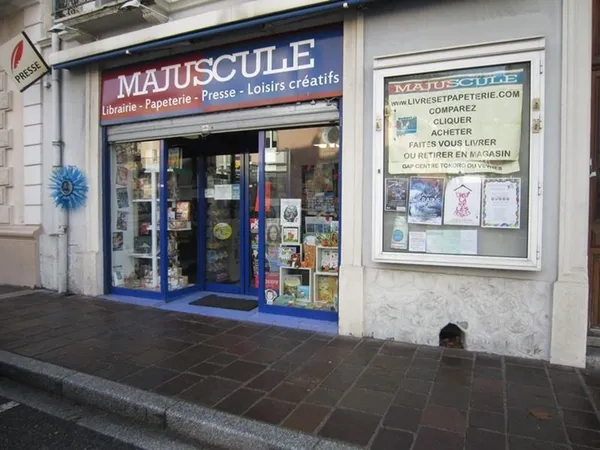 Local commercial - 97m ²