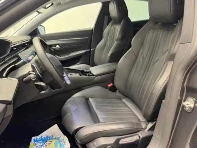 Peugeot 508 hybrid 225 e-eat8 — photo 21