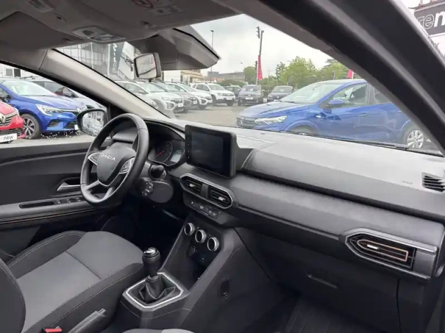 Dacia Sandero tce 90 gsr2 — photo 18