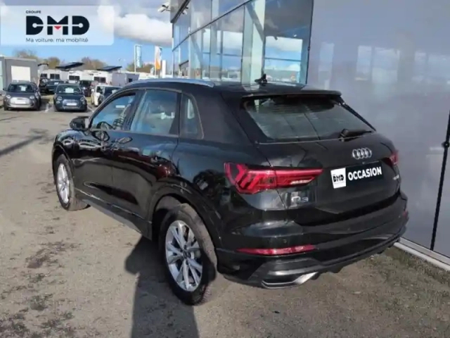 Audi Q3 35 tdi 150ch s line s tronic 7 — photo 4