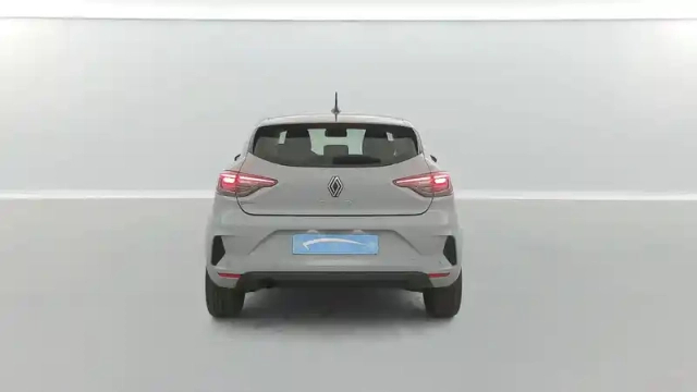 Renault Clio blue dci 100 ch gsr2 — photo 13