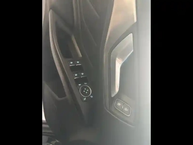 Ford Focus sw 1.0 ecoboost 125ch titanium 96g — photo 11