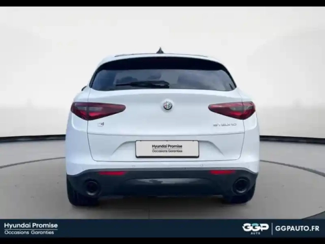Alfa Romeo Stelvio 2.2 diesel 190ch sprint q4 at8 my22 — photo 4