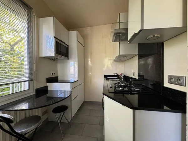 Maison 4 pièces 77 m²
