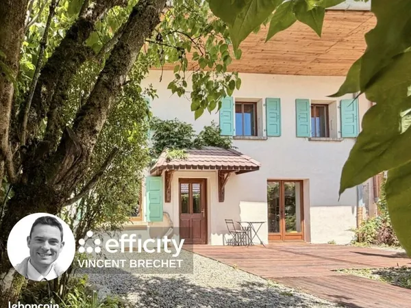 Maison 6 pièces 229 m²