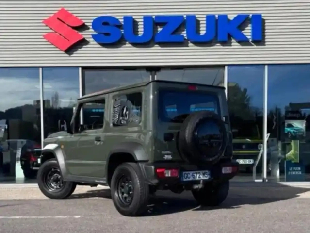 Suzuki Jimny 1.5 vvt privilège — photo 7