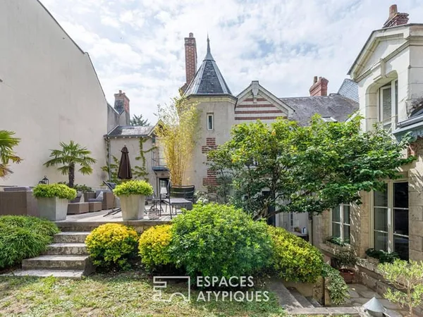 Maison 10 pièces 233 m²