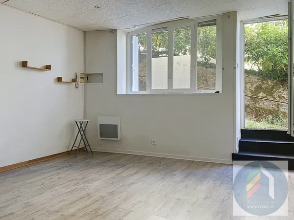 APPARTEMENT AU RDC