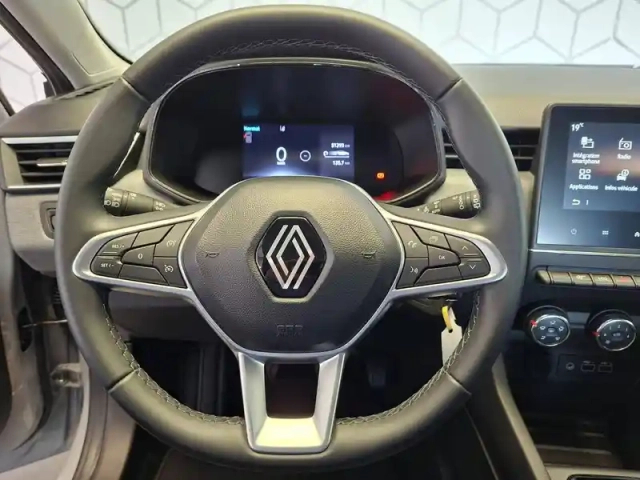 Renault Clio tce 90 — photo 9