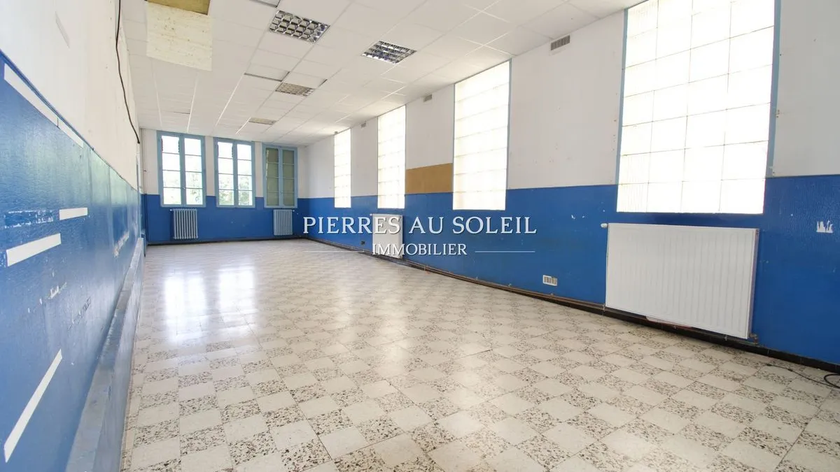 Photo 12