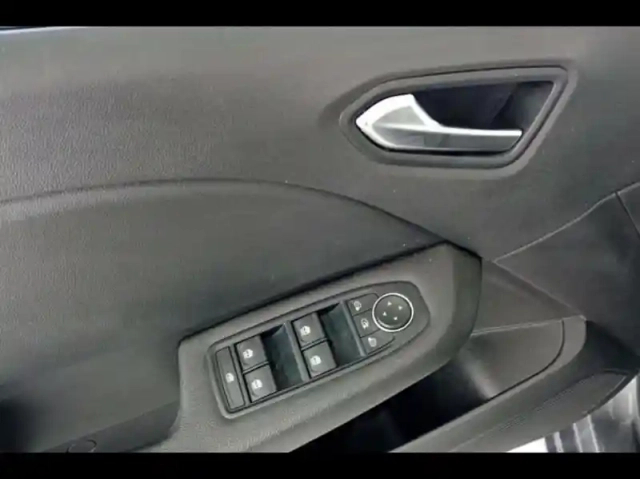 Renault Clio 1.0 tce 90ch evolution — photo 5