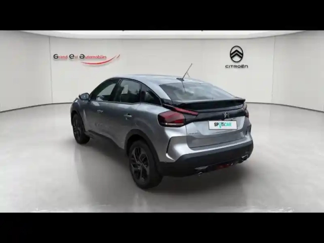 Citroën C4 puretech 130ch s&amp;s c-series — photo 3