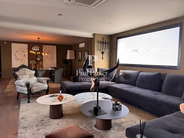 Appartement Vannes 8 pièce(s) 275.86 m2 à VANNES - Un lieu de vie singulier, entre esprit contempora