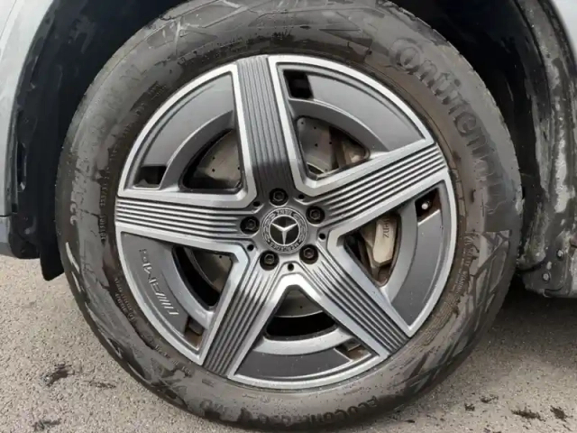 Mercedes Glc 300 e  hybrid eq 4matic am — photo 29