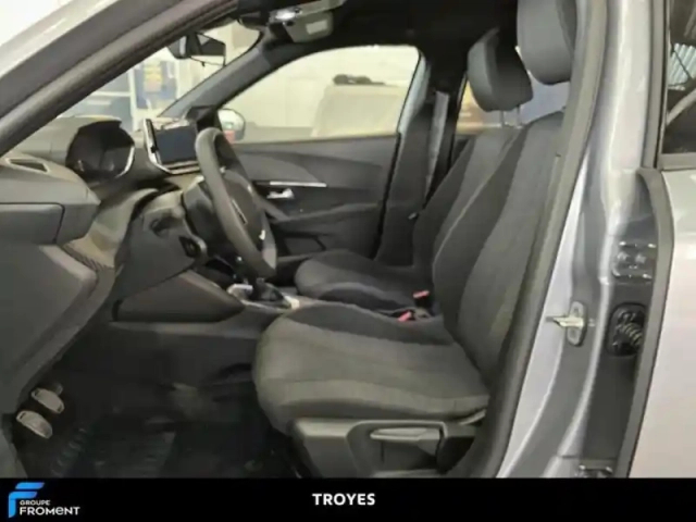 Peugeot 2008 1.2 100ch s&amp;s style — photo 11