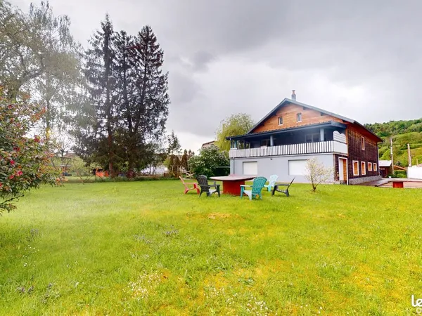 Maison 11 pièces 320 m²