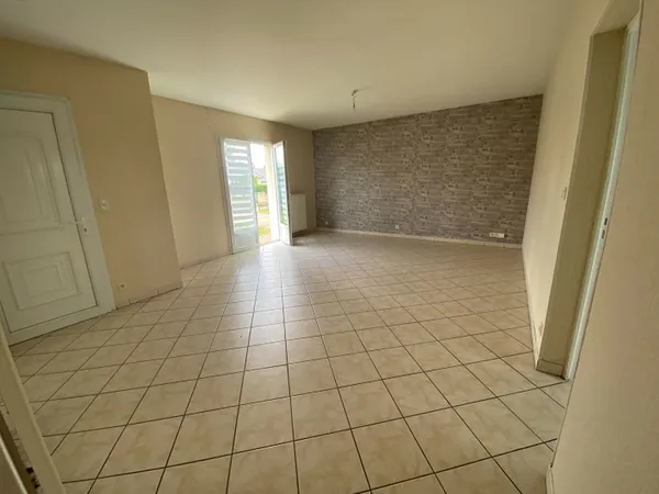 Maison Amilly 4 pièce(s) 105 m2