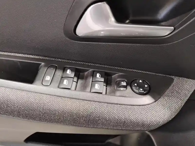 Peugeot 208 bluehdi 100 s&amp;s bvm6 style — photo 20