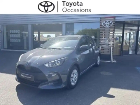 Toyota Yaris 116h dynamic 5p my26