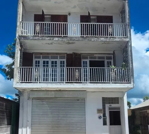 Immeuble 210 m²