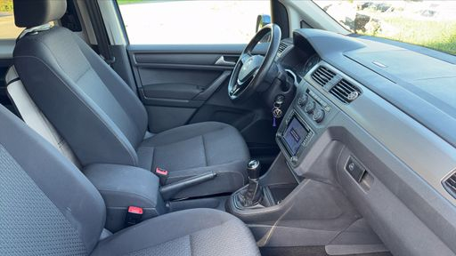 Volkswagen Caddy 2.0 TDI 102 - Trendline 7 Places – 2019 – 109629 km – Diesel – Boîte Manuelle — photo 10