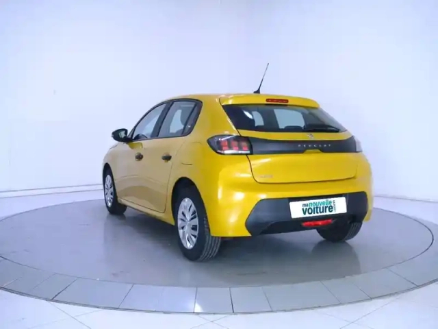 Peugeot 208 puretech 75 s&amp;s bvm5 — photo 8