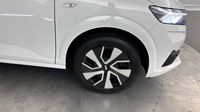 Dacia Sandero 1.0 TCe 90ch Expression -24 — photo 20
