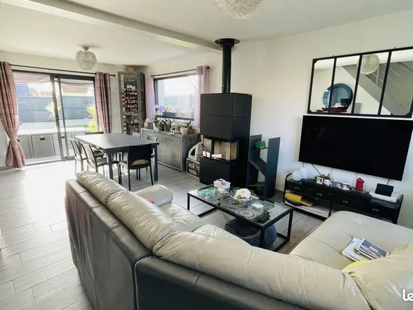 Maison 6 pièces 138 m²