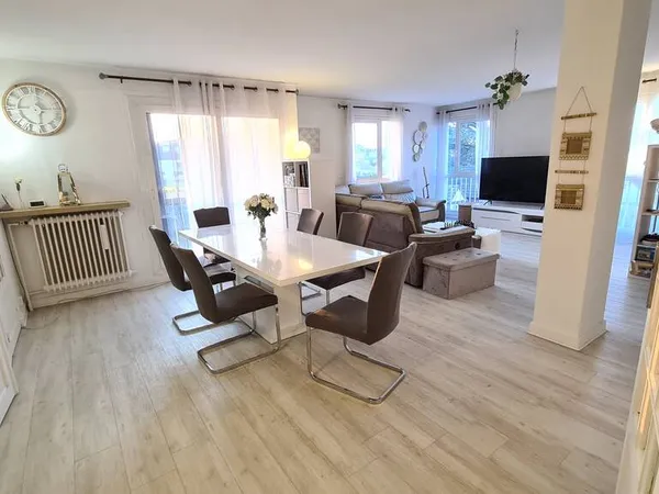 Appartement 5 pièces 126 m²