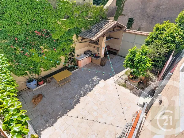 Maison 10 pièces 254 m²