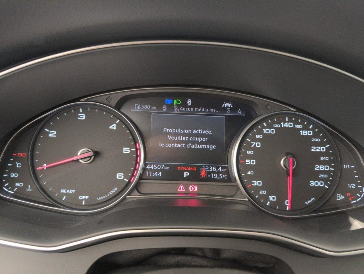 Audi A6 Avant — photo 22
